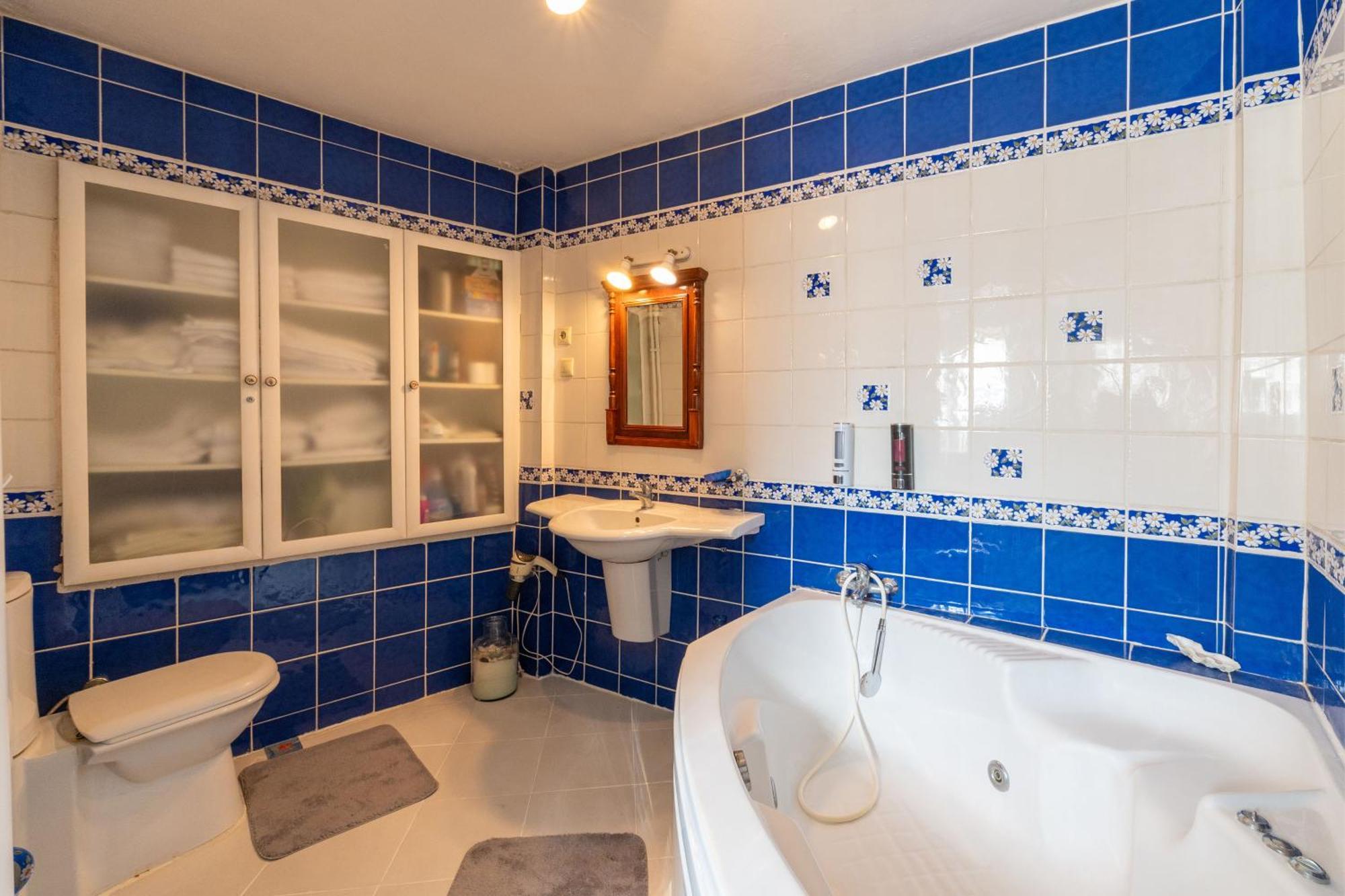 Apartament Bosphorus View-airport Shutle-high Speed Wifi-private Parking